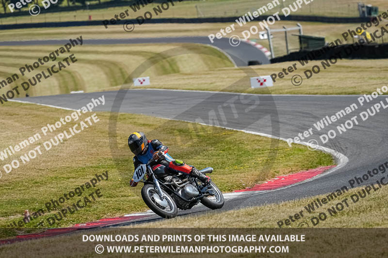 cadwell park;cadwell park photographs;cadwell trackday photographs;enduro digital images;event digital images;eventdigitalimages;peter wileman photography;racing digital images;trackday digital images;trackday photos
